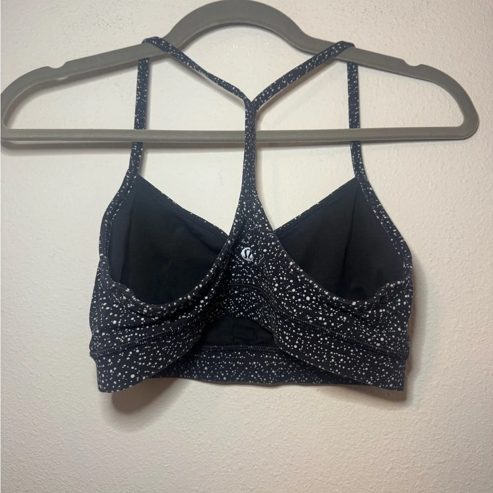 Lululemon Flow Y Bra in the Night View White Black pattern